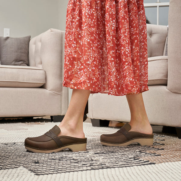 Women s Bel Clog Enchanted Art Sole Comfort
